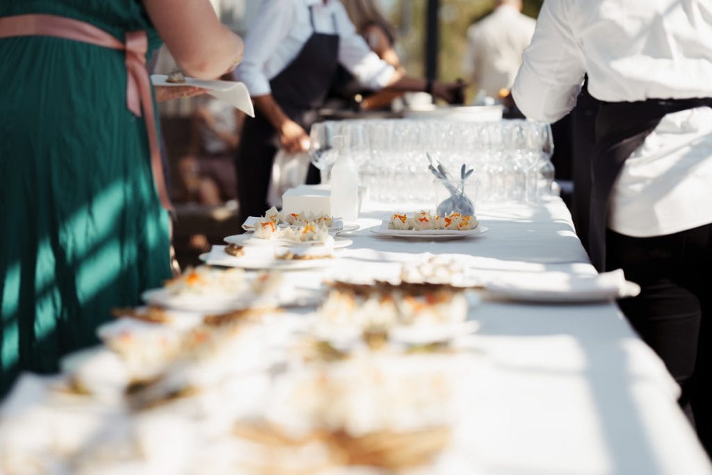 Servering til fest og events